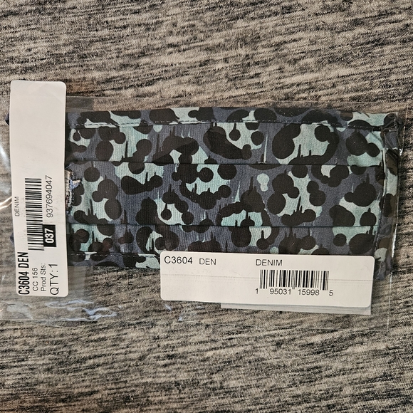 Coach mask - Picture 9 of 9